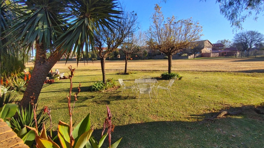 2 Bedroom Property for Sale in Albemarle Gauteng