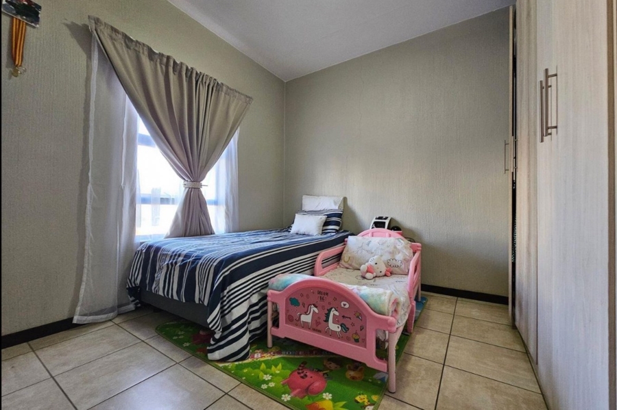 To Let 2 Bedroom Property for Rent in Barbeque Downs Gauteng