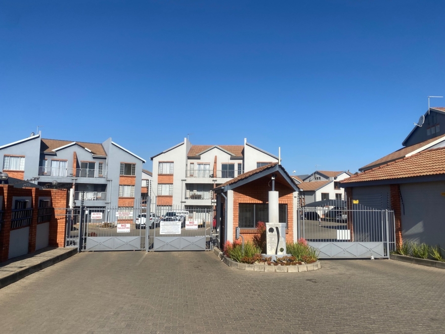 2 Bedroom Property for Sale in Rynfield Gauteng