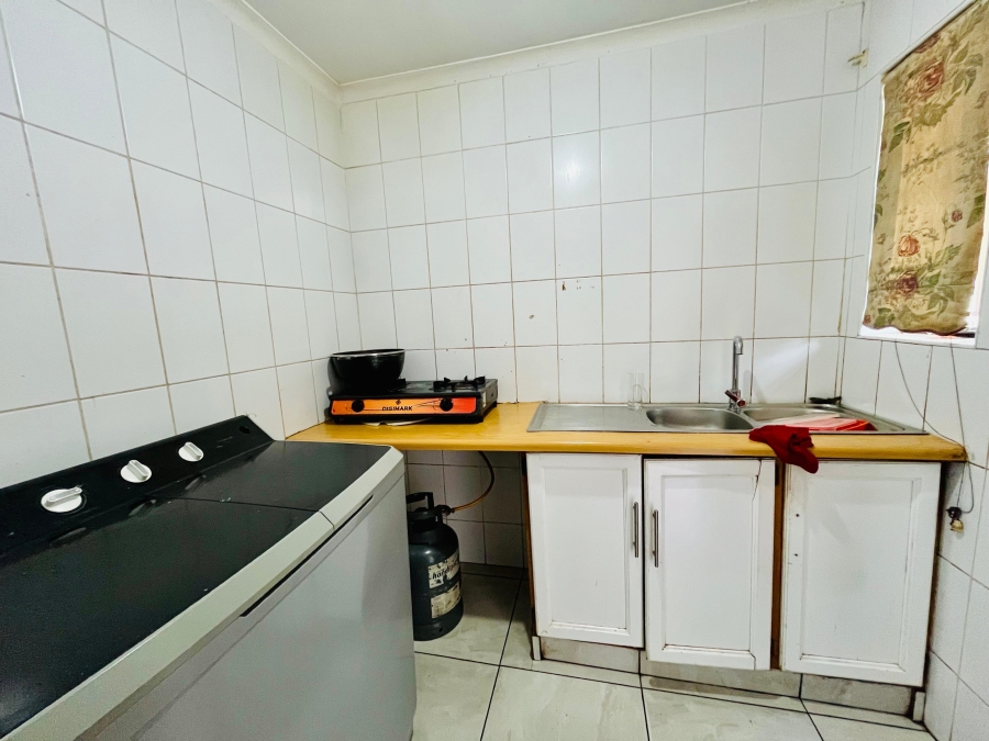 4 Bedroom Property for Sale in Groeneweide Gauteng