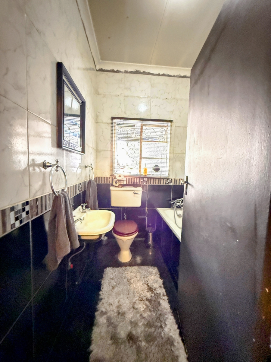 3 Bedroom Property for Sale in Pretoria Gardens Gauteng