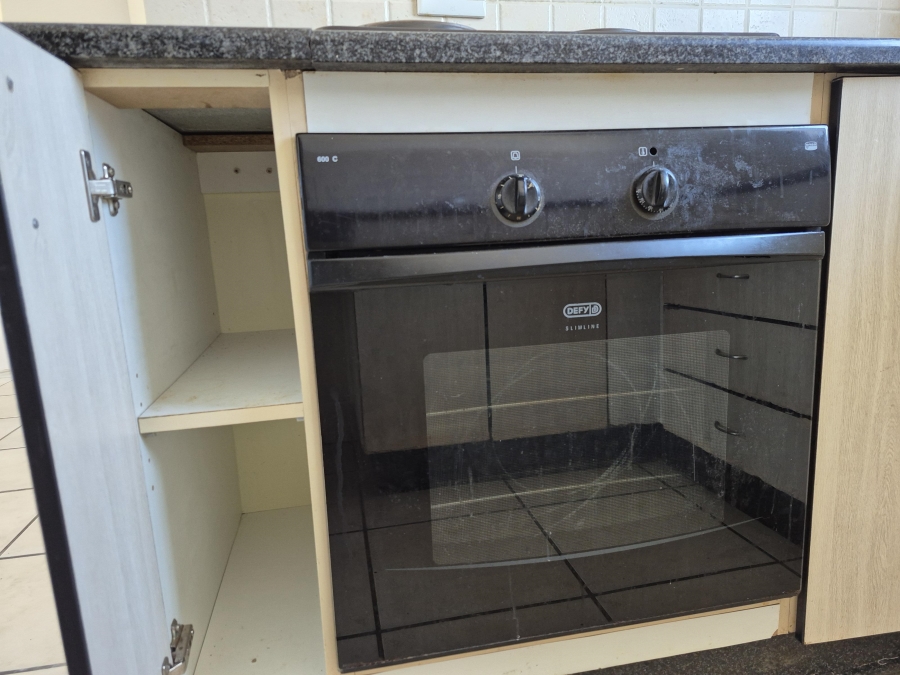 To Let 2 Bedroom Property for Rent in Annlin Gauteng