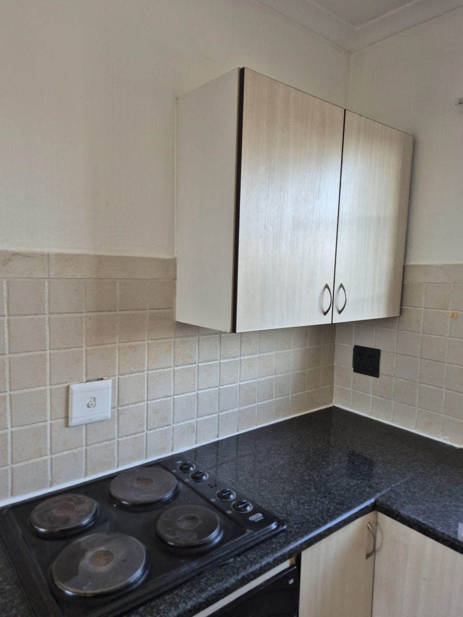 To Let 2 Bedroom Property for Rent in Annlin Gauteng