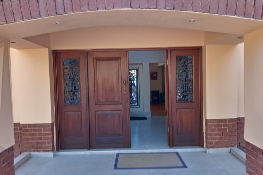 4 Bedroom Property for Sale in Moreleta Park Gauteng