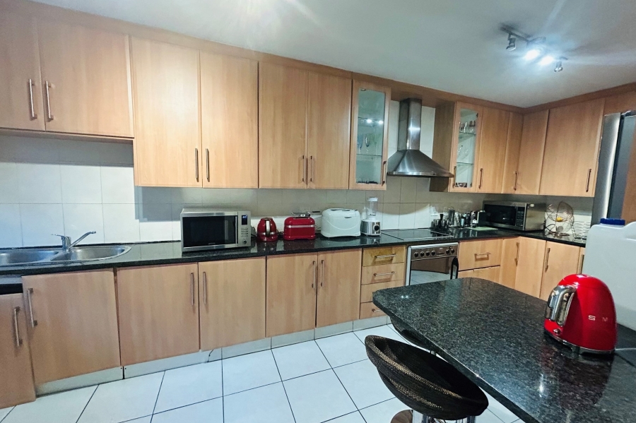 3 Bedroom Property for Sale in Sandown Gauteng
