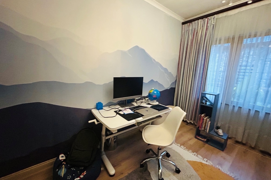 3 Bedroom Property for Sale in Sandown Gauteng