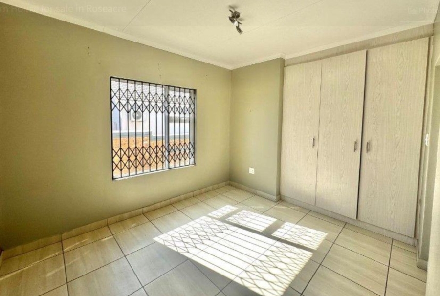 3 Bedroom Property for Sale in Roseacre Gauteng