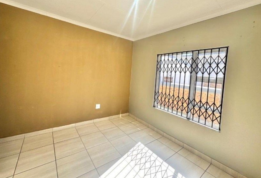 3 Bedroom Property for Sale in Roseacre Gauteng