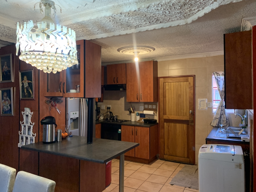 3 Bedroom Property for Sale in Nellmapius Gauteng