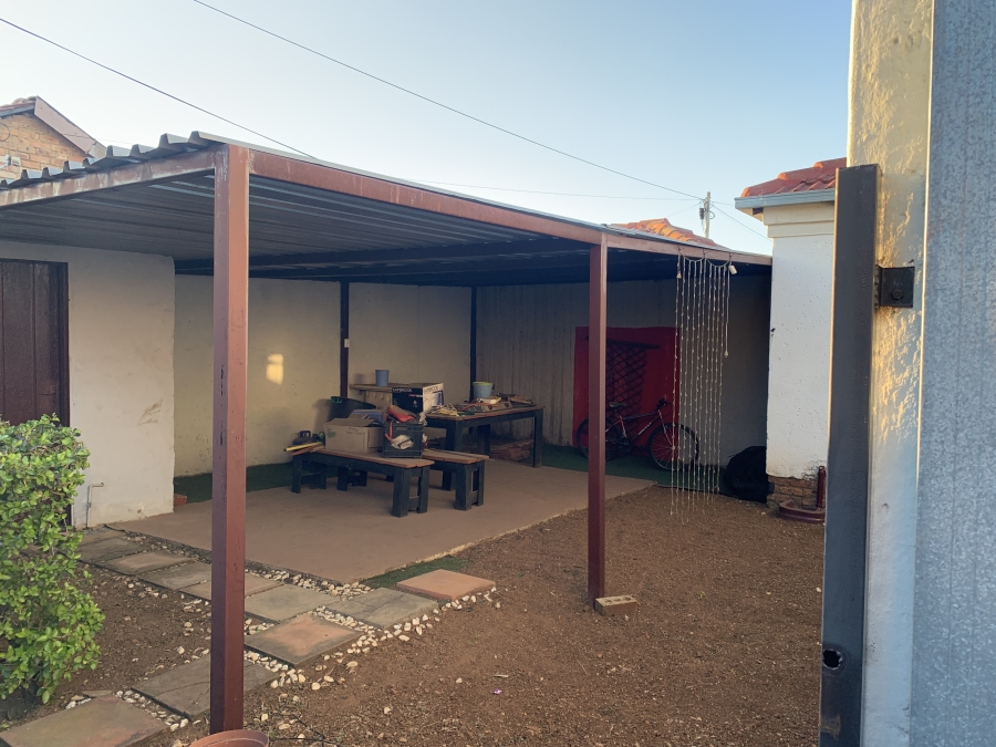 3 Bedroom Property for Sale in Nellmapius Gauteng