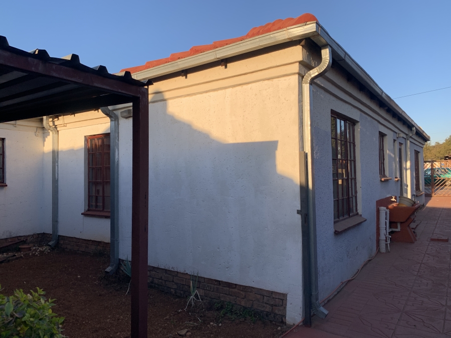 3 Bedroom Property for Sale in Nellmapius Gauteng