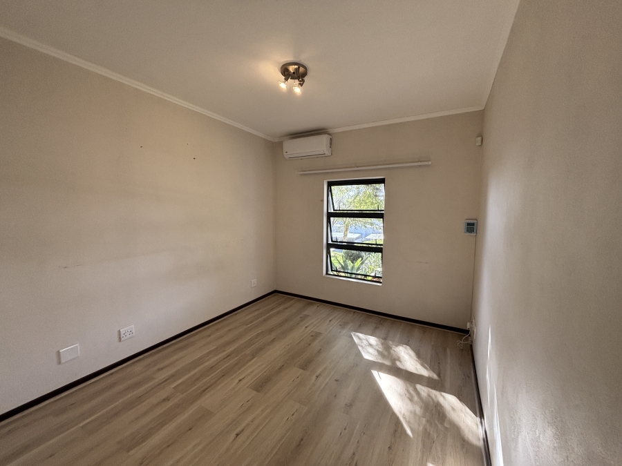To Let 3 Bedroom Property for Rent in Jackal Creek Golf Estate Gauteng