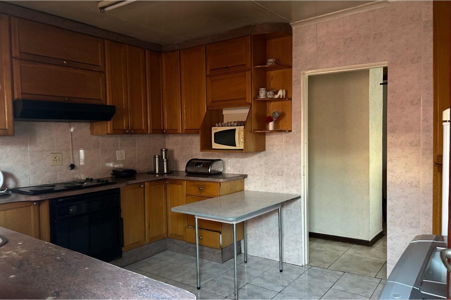4 Bedroom Property for Sale in Dobsonville Ext 1 Gauteng