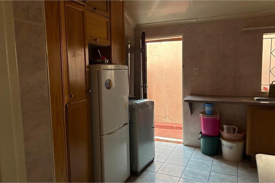 4 Bedroom Property for Sale in Dobsonville Ext 1 Gauteng