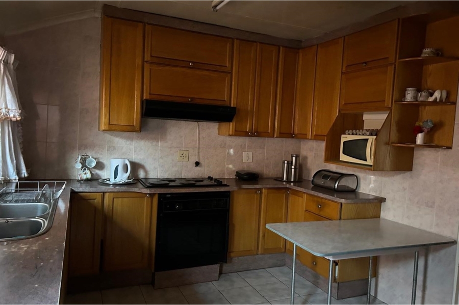 4 Bedroom Property for Sale in Dobsonville Ext 1 Gauteng