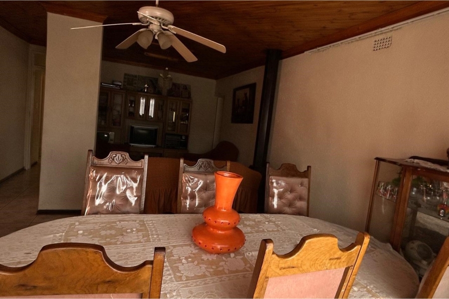 4 Bedroom Property for Sale in Dobsonville Ext 1 Gauteng