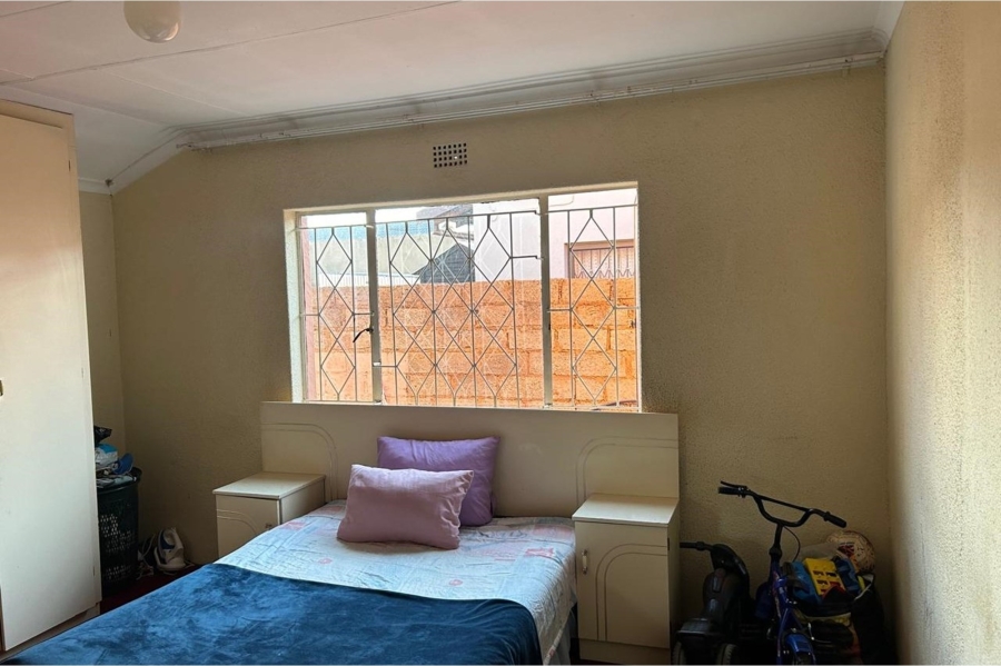 4 Bedroom Property for Sale in Dobsonville Ext 1 Gauteng