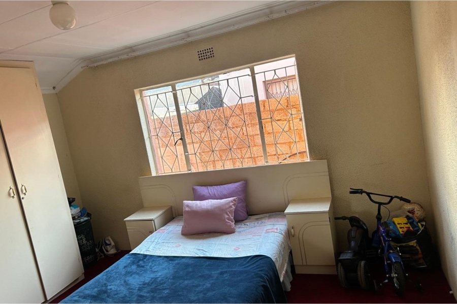 4 Bedroom Property for Sale in Dobsonville Ext 1 Gauteng