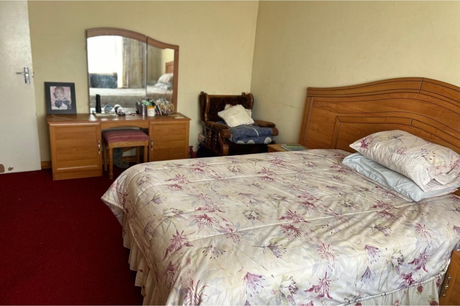 4 Bedroom Property for Sale in Dobsonville Ext 1 Gauteng