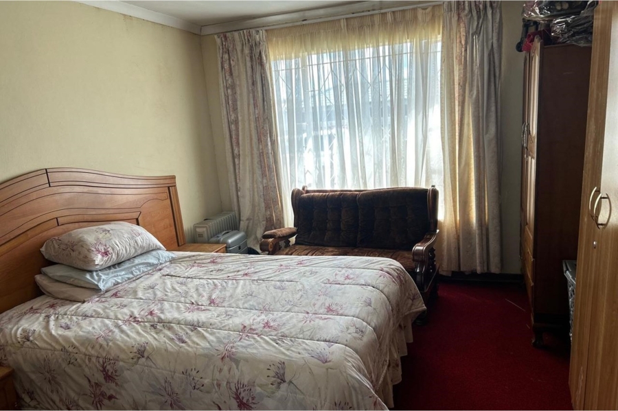 4 Bedroom Property for Sale in Dobsonville Ext 1 Gauteng