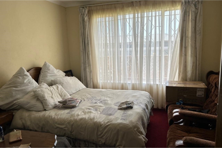 4 Bedroom Property for Sale in Dobsonville Ext 1 Gauteng