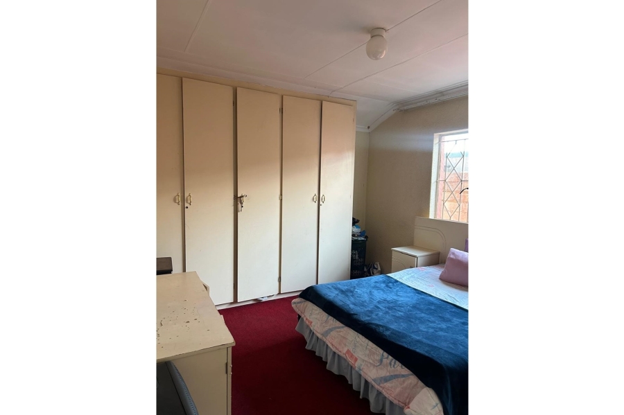 4 Bedroom Property for Sale in Dobsonville Ext 1 Gauteng