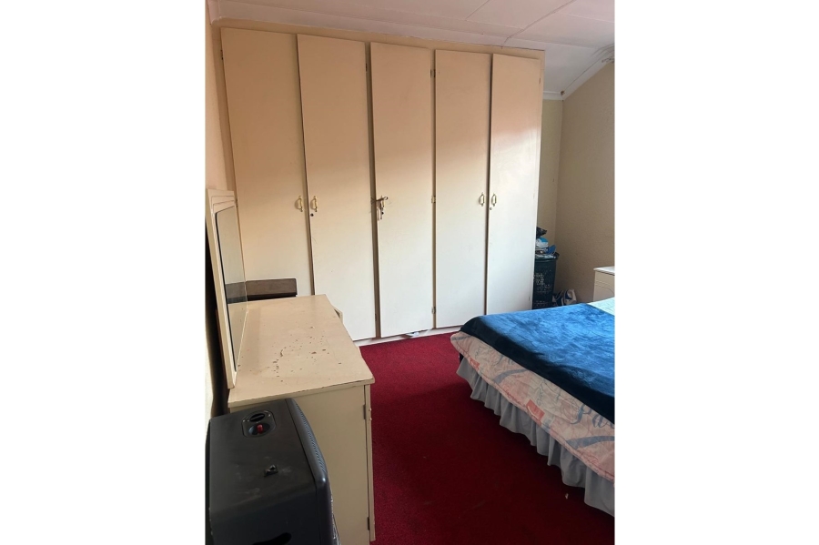 4 Bedroom Property for Sale in Dobsonville Ext 1 Gauteng