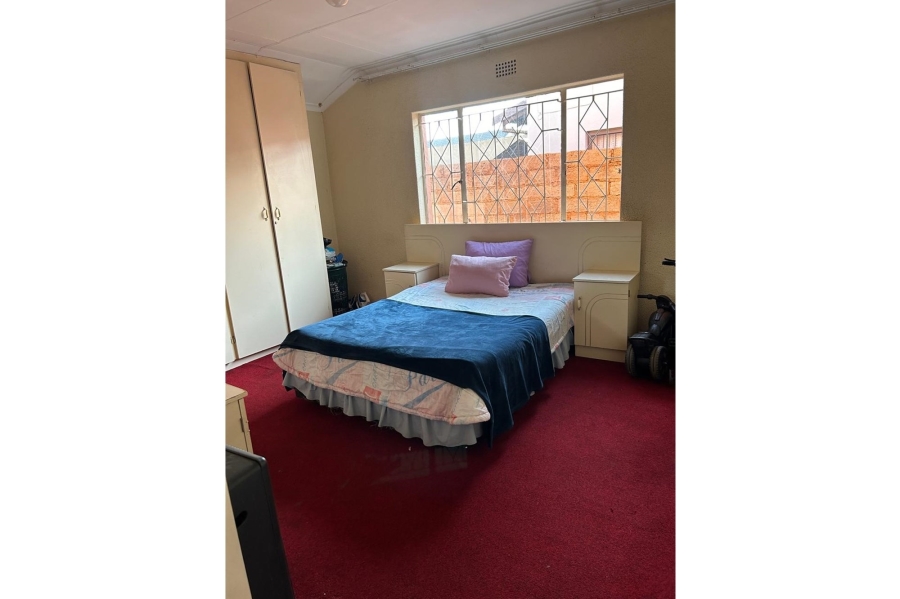 4 Bedroom Property for Sale in Dobsonville Ext 1 Gauteng