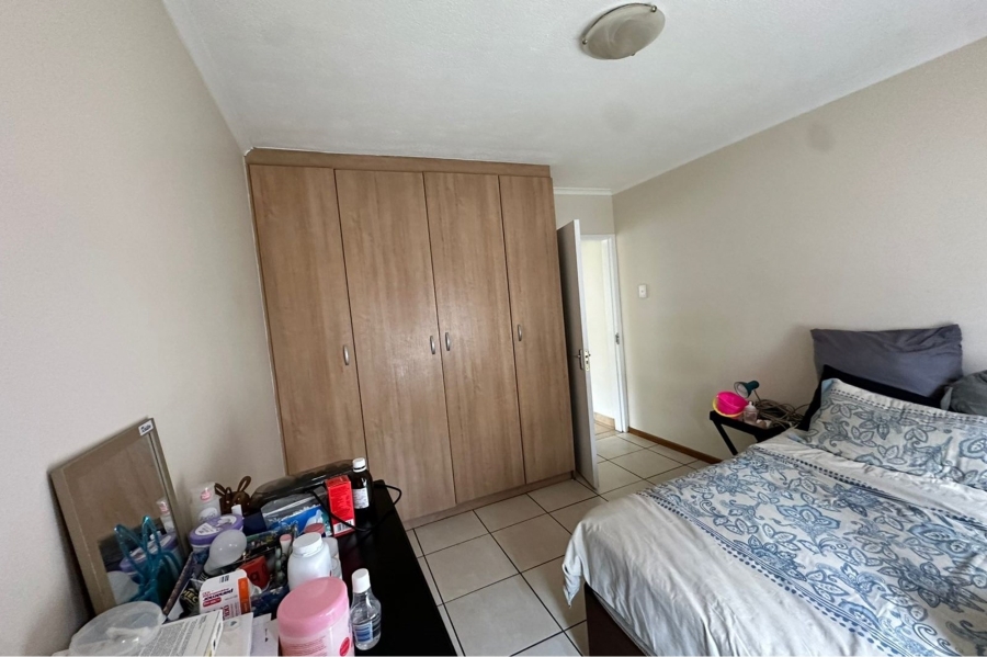 2 Bedroom Property for Sale in Meredale Gauteng