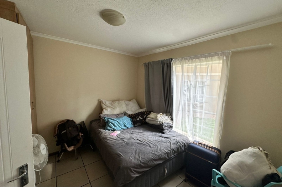 2 Bedroom Property for Sale in Meredale Gauteng