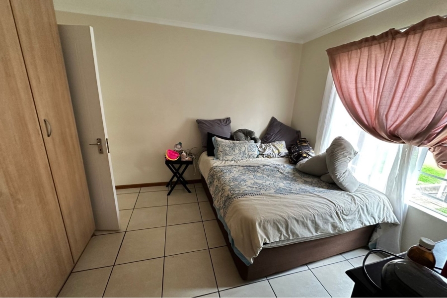 2 Bedroom Property for Sale in Meredale Gauteng