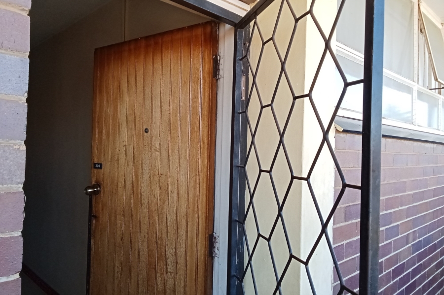 2 Bedroom Property for Sale in Florida Gauteng