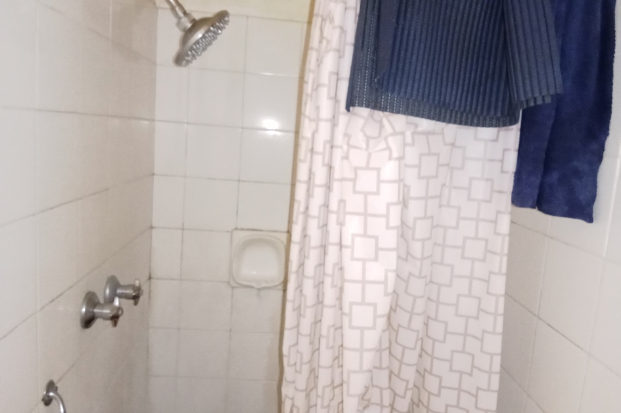 2 Bedroom Property for Sale in Florida Gauteng