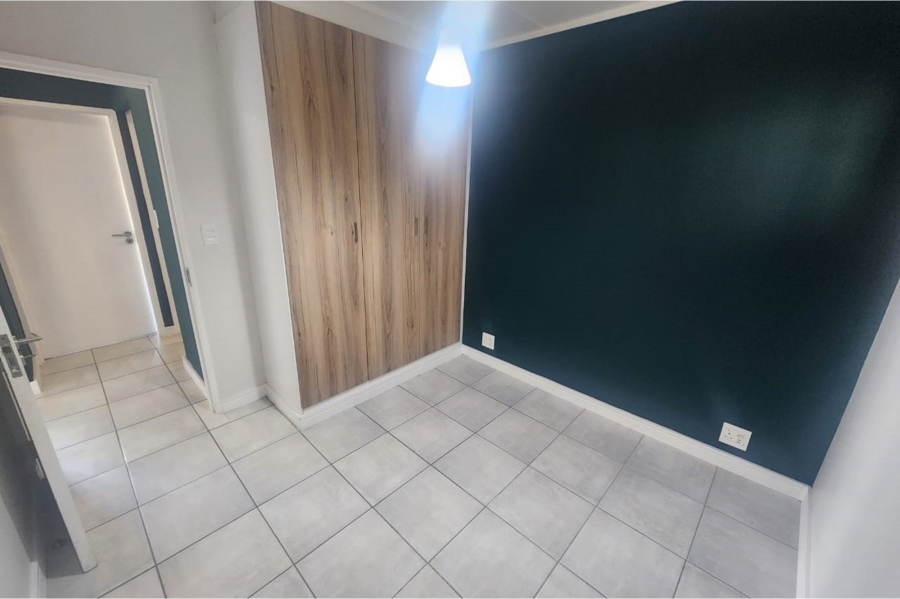 2 Bedroom Property for Sale in Linbro Park Gauteng