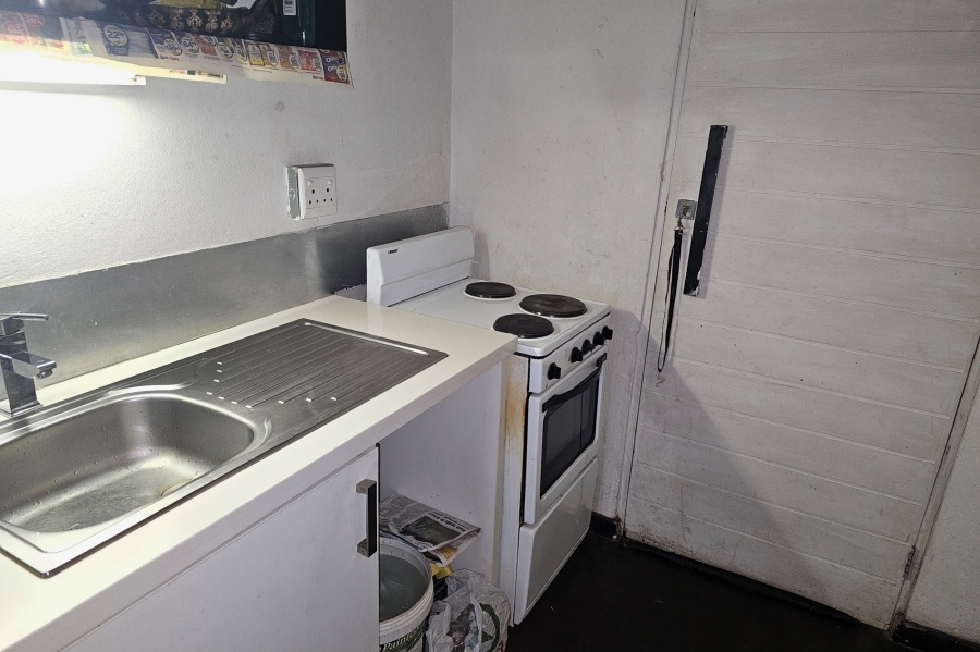 To Let 1 Bedroom Property for Rent in City and Suburban Gauteng