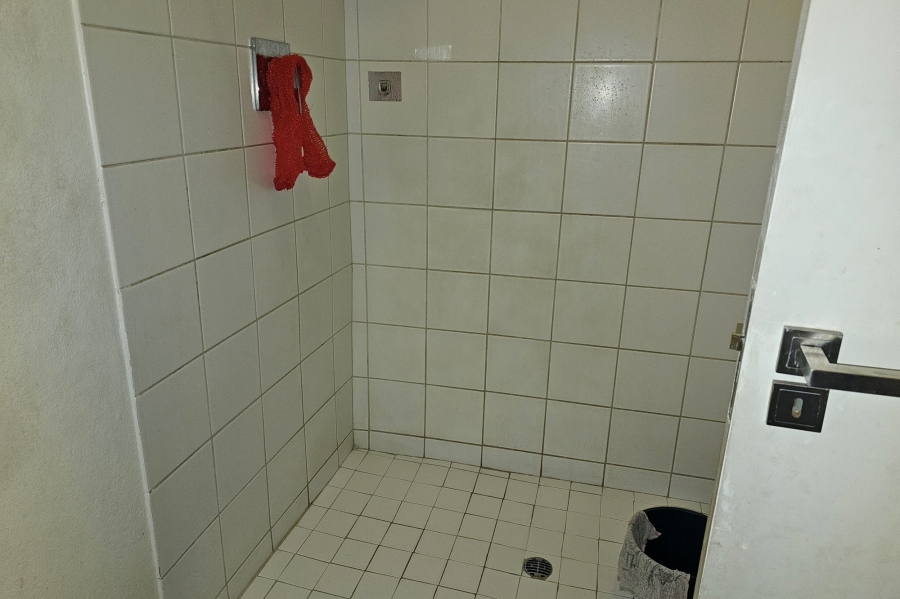 To Let 1 Bedroom Property for Rent in City and Suburban Gauteng