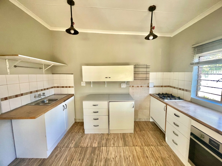 To Let 1 Bedroom Property for Rent in Albemarle Gauteng