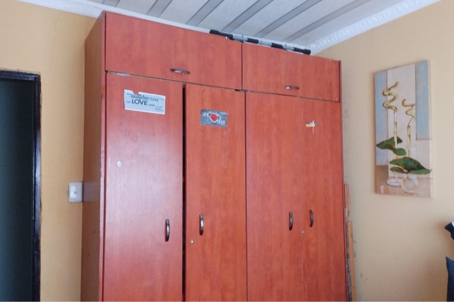 2 Bedroom Property for Sale in Bram Fischerville Gauteng