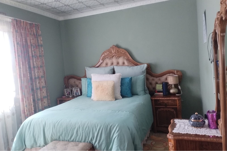 2 Bedroom Property for Sale in Bram Fischerville Gauteng