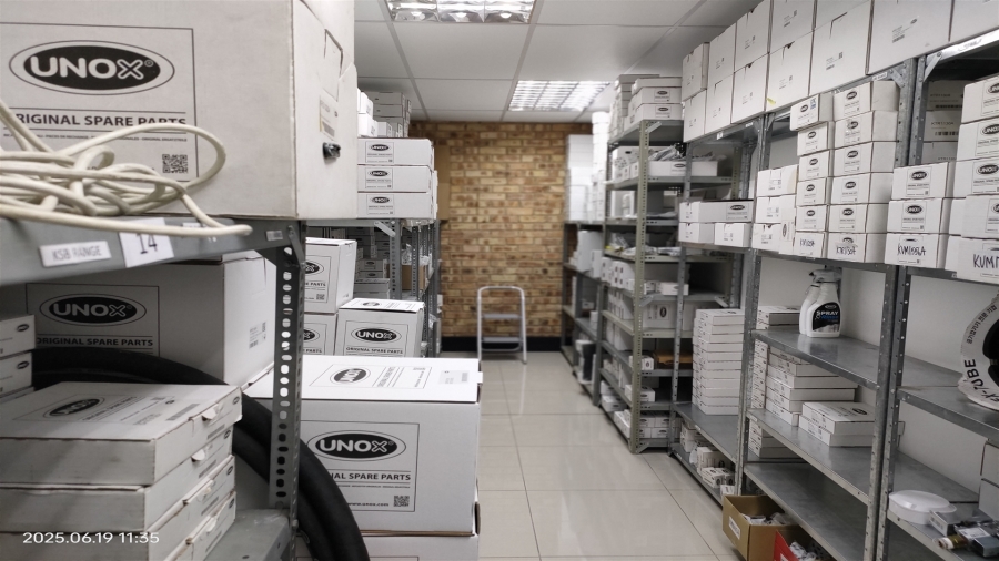 To Let commercial Property for Rent in North Riding Gauteng