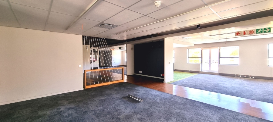 To Let commercial Property for Rent in Woodmead Gauteng