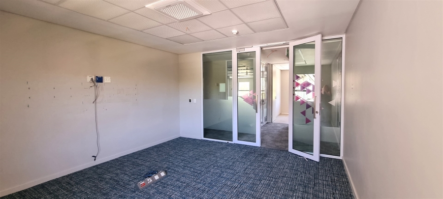 To Let commercial Property for Rent in Woodmead Gauteng