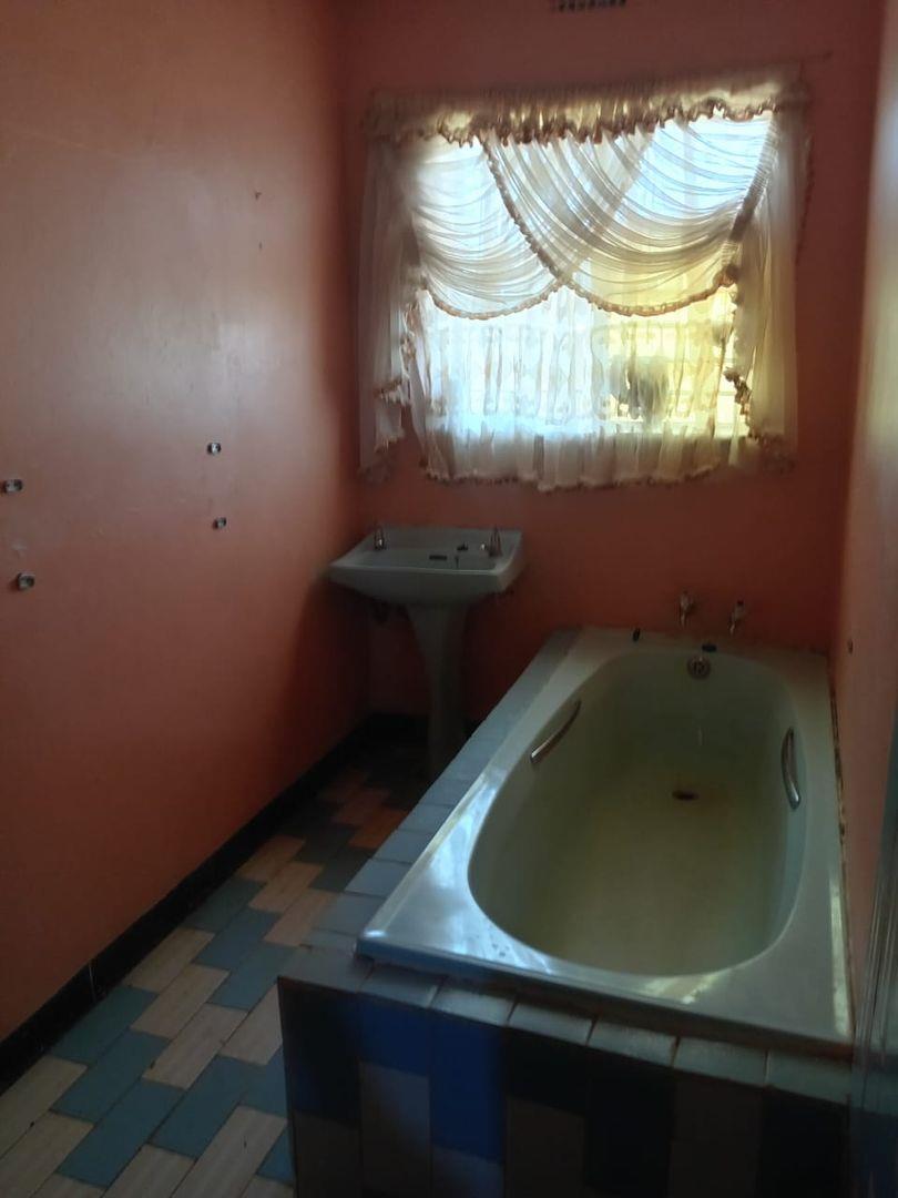 4 Bedroom Property for Sale in Mid Ennerdale Gauteng