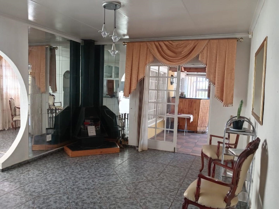 3 Bedroom Property for Sale in Lenasia South Gauteng
