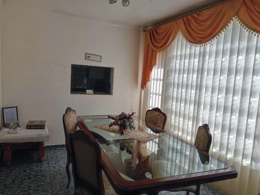 3 Bedroom Property for Sale in Lenasia South Gauteng