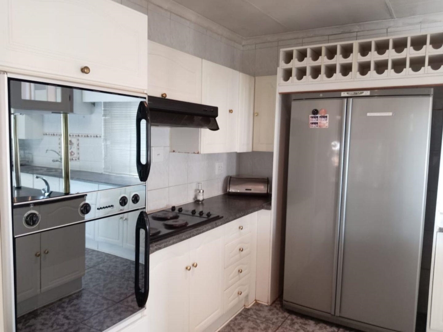 3 Bedroom Property for Sale in Lenasia South Gauteng