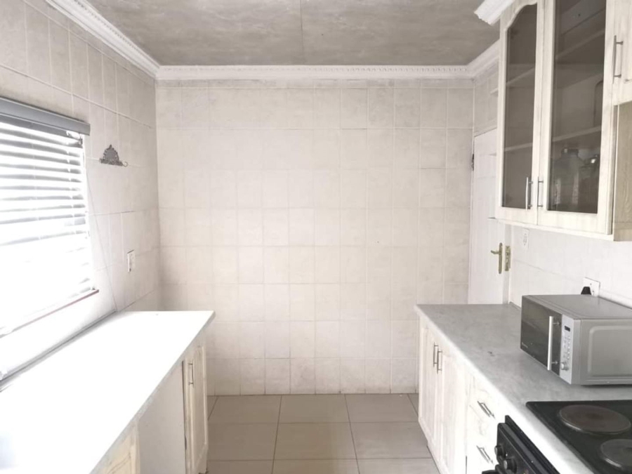 3 Bedroom Property for Sale in Lenasia South Gauteng