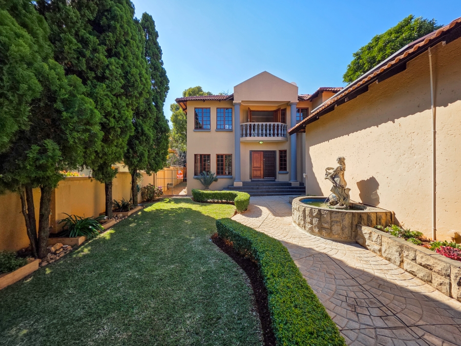 3 Bedroom Property for Sale in Faerie Glen Gauteng