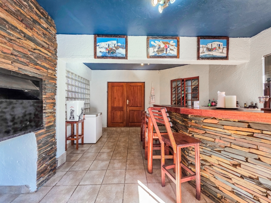 3 Bedroom Property for Sale in Faerie Glen Gauteng