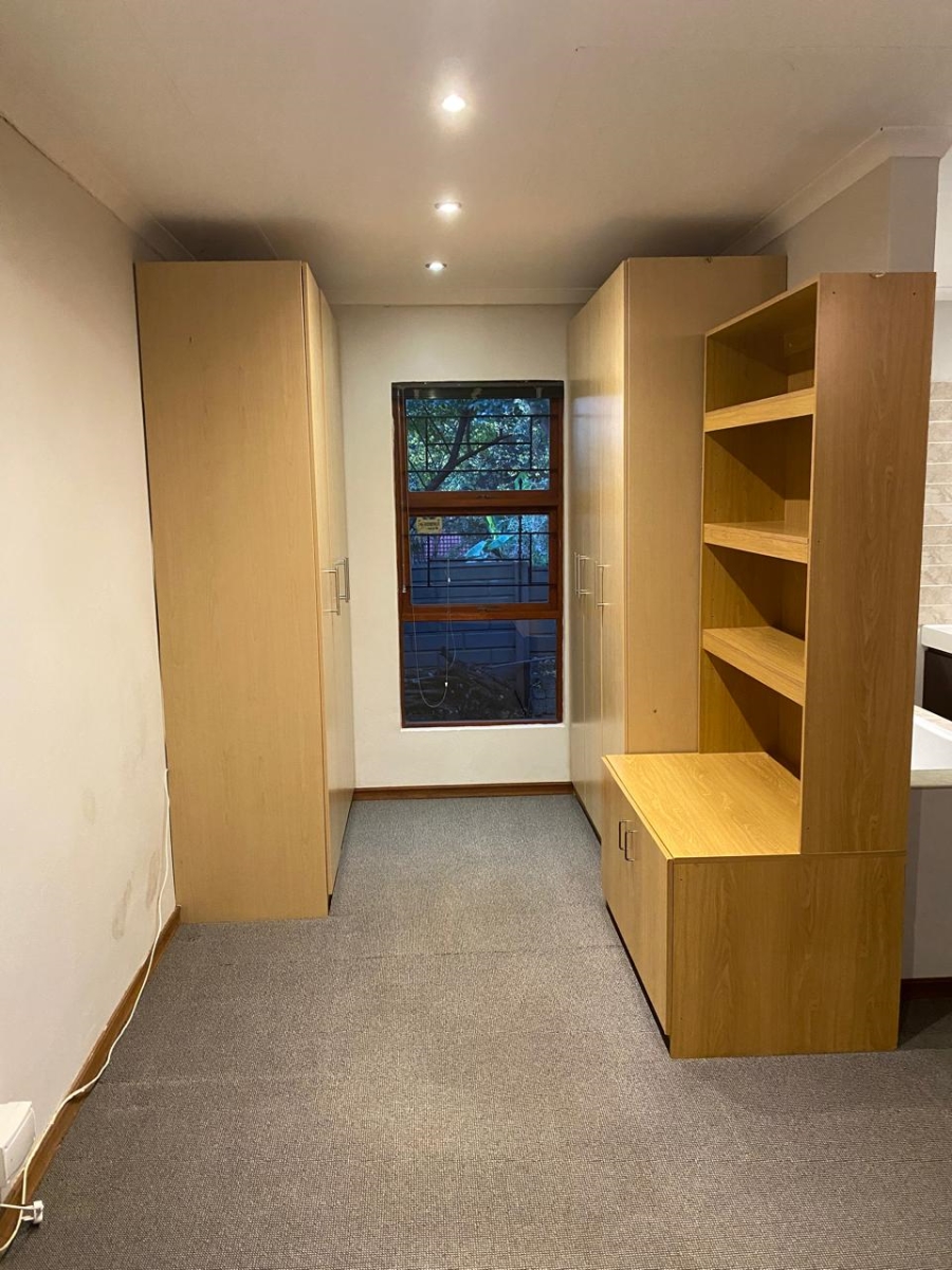To Let 1 Bedroom Property for Rent in Robin Hills Gauteng